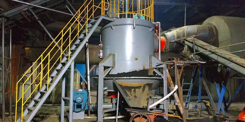 Sludge pyrolysis gasification treatment