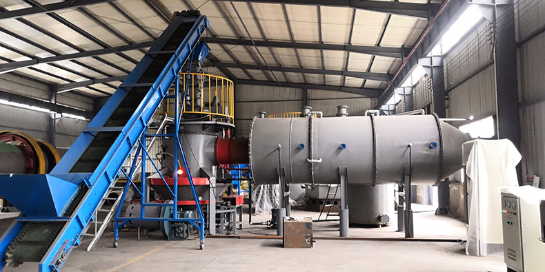Sludge pyrolysis gasification treatment
